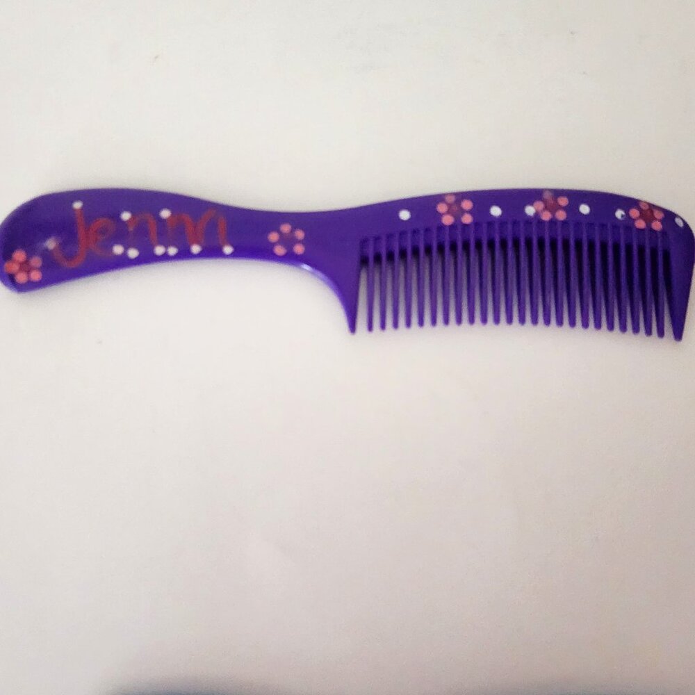 Wide-Tooth Comb Personalized: JENNA